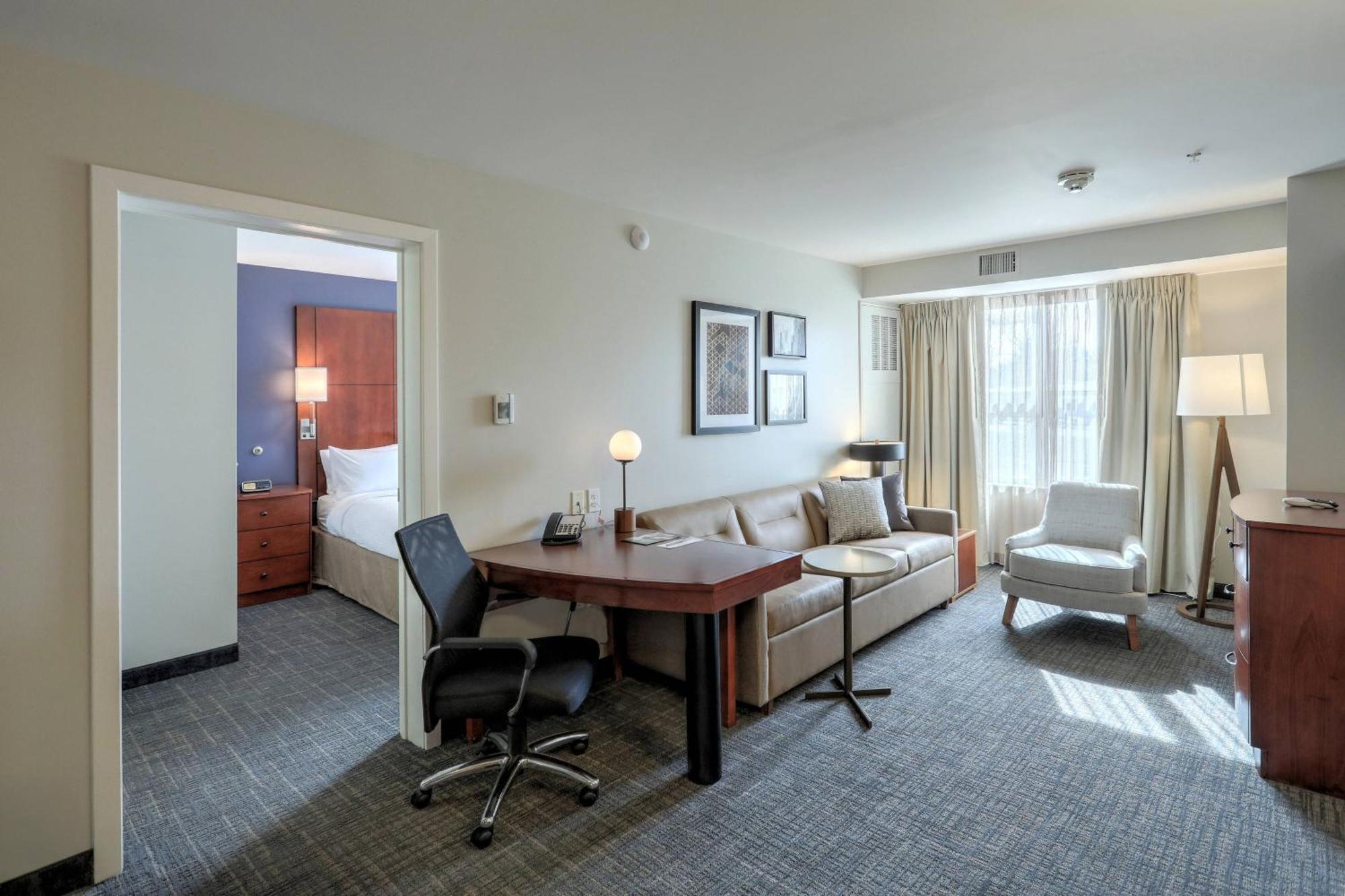 Residence Inn By Marriott Woodbridge Edison/Raritan Center Екстер'єр фото