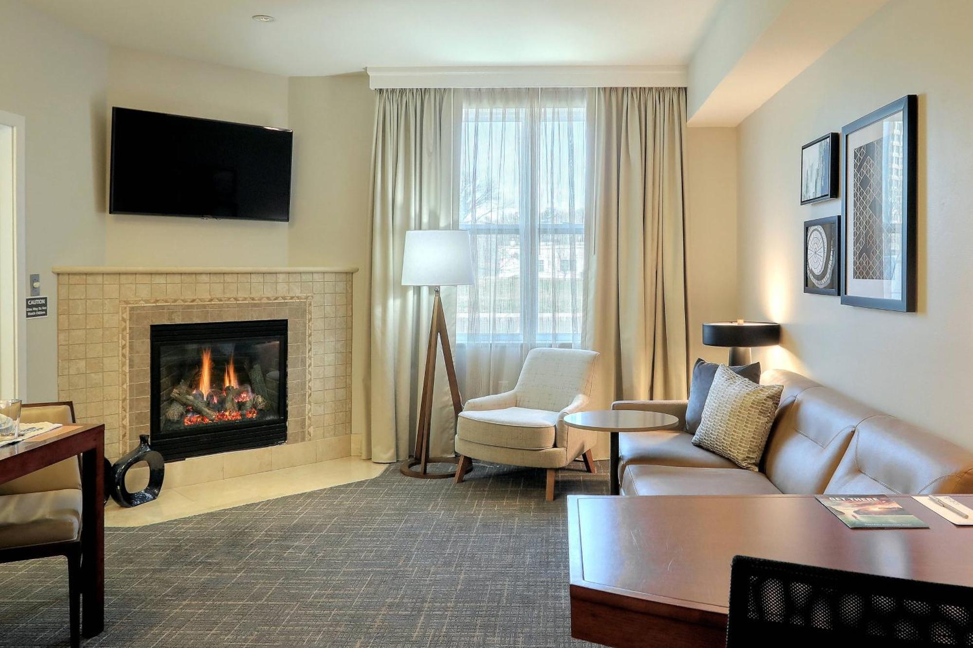Residence Inn By Marriott Woodbridge Edison/Raritan Center Екстер'єр фото